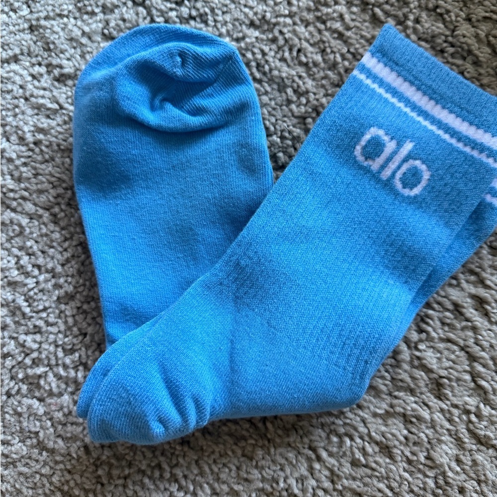 ALO Yoga Vibrant Blue Athletic Socks
